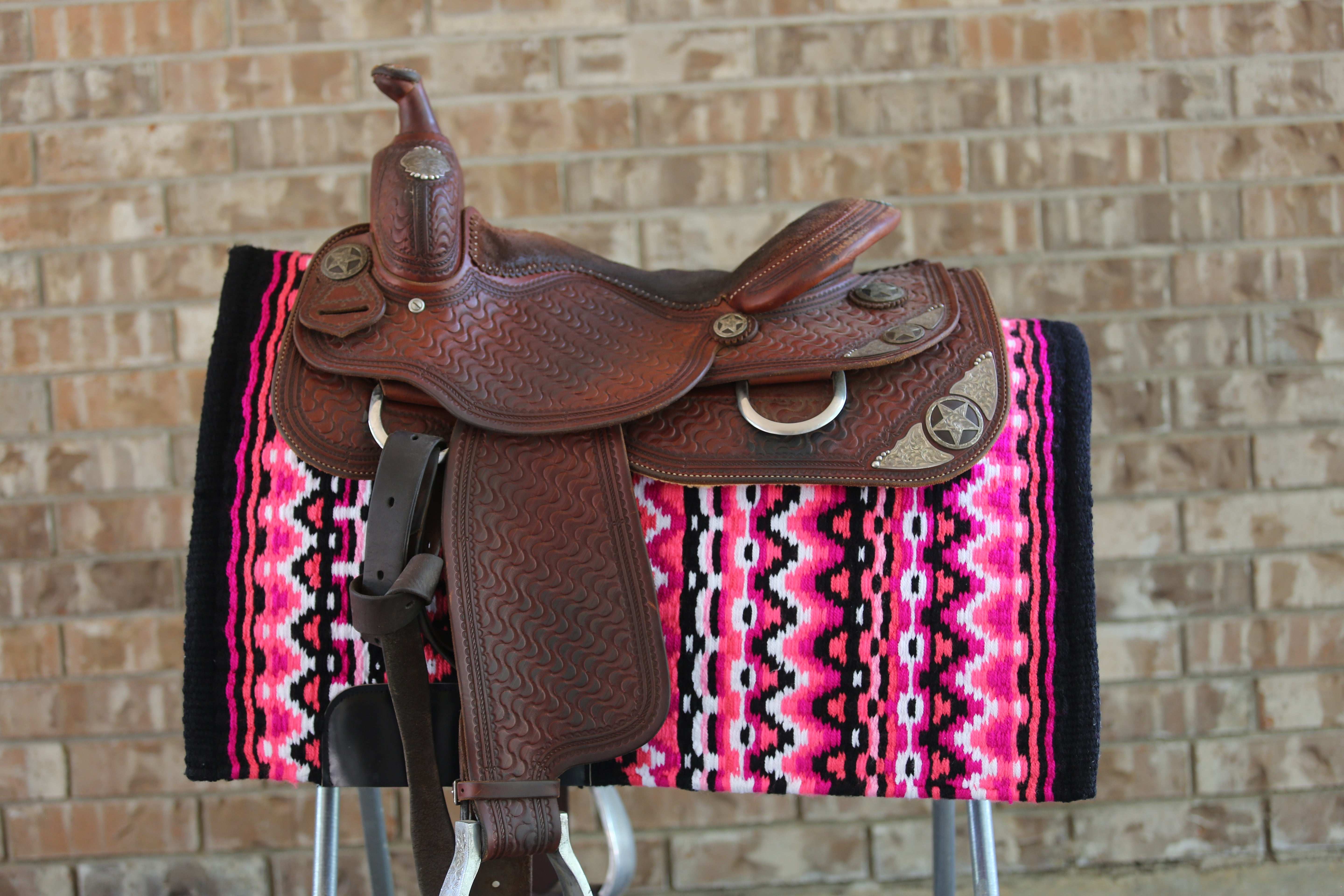 RCC Western Show Pad - Rose Garden